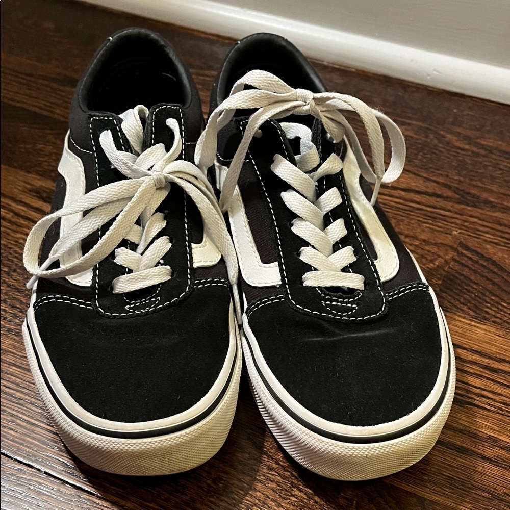 Vans Women's Classic Black and White Sneakers